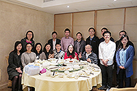 本處為來訪學者和學生舉辦午宴聚會，同慶新春